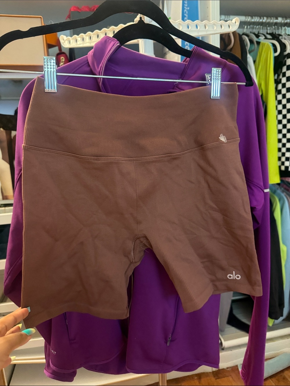 ALO Yoga Ribbed High-Rise Bike Shorts — Brown